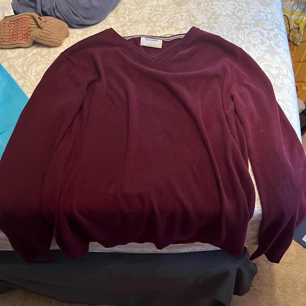Old Navy v neck